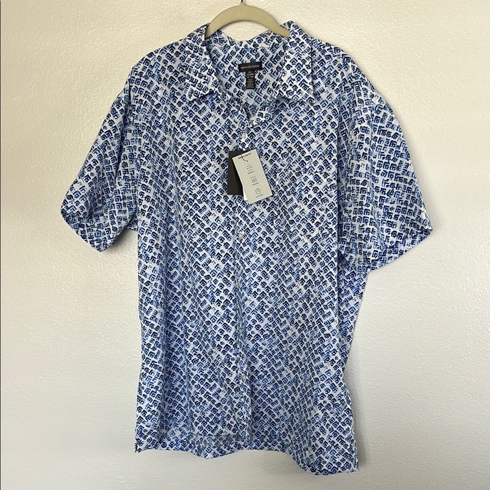 NWT Van Heusen Blue and White Casual Button Down Shirt sz XXL
